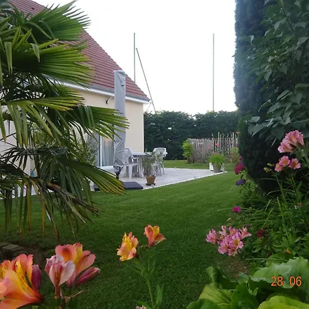 בית נופש Cozy Pres Du Mans Avec Jardin, Terrasse, Proche Commodites Et Activites. - Fr-1-410-336