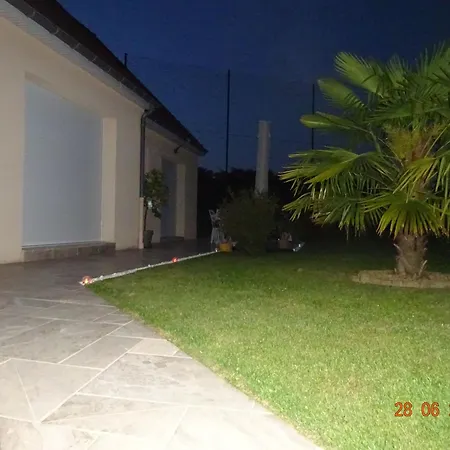 Cozy Pres Du Mans Avec Jardin, Terrasse, Proche Commodites Et Activites. - Fr-1-410-336 *